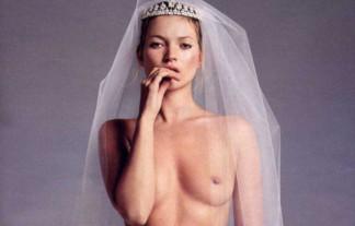 ケイト・モス　ヌード画像！全裸の乳首おっぱい＆ヘア丸出しの美人セレブモデル